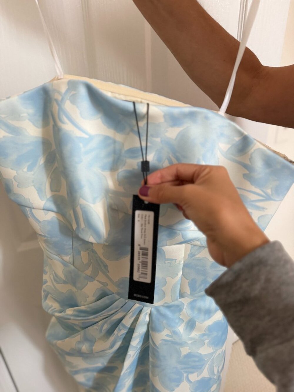 ✨ BRAND NEW — NEVER WORN — NWT Floral Dress ✨ $280 OBO